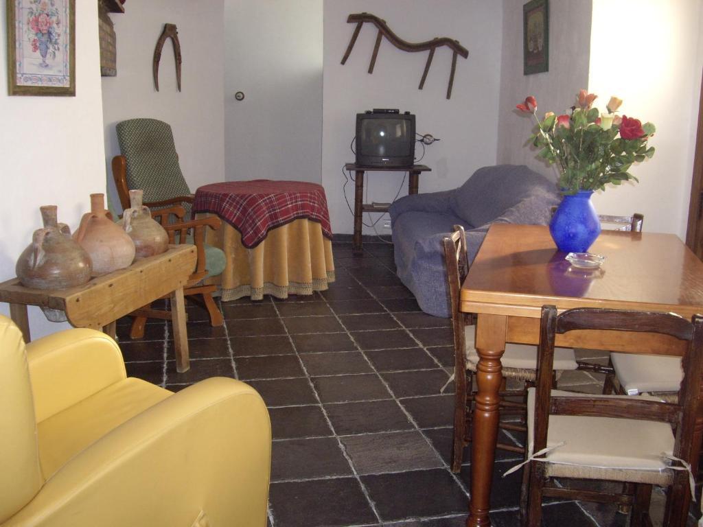 Cuevas Rio Baza Apartment Ruang foto